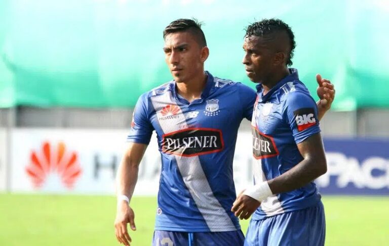 ¡NO EXISTIERON SORPRESAS! Miller y Mena no fueron presentados en la Explosión Azul