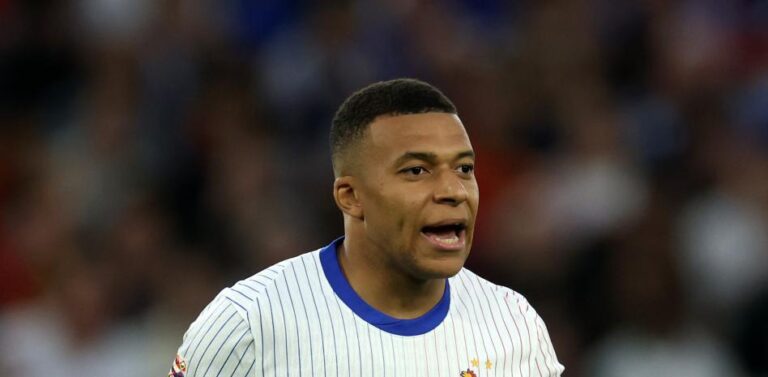 Mbappé: “No me afecta que el PSG haya ganado la Champions sin mí”