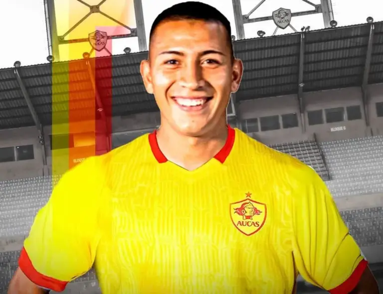 (VIDEO) OFICIAL: Mario Sanabria regresó a Aucas