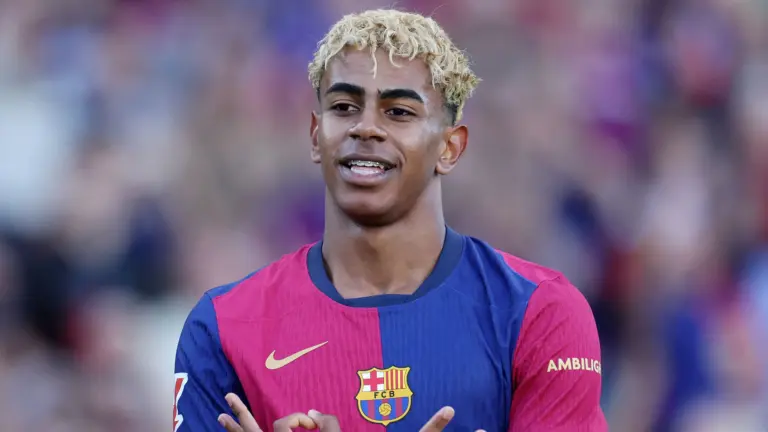 Lamine Yamal hereda el 10 del Barça tras la salida de Ansu Fati