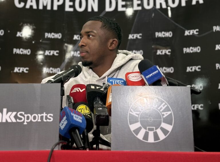 (VIDEO) Willian Pacho arribó a Ecuador: “Ganar la Champions era un sueño”