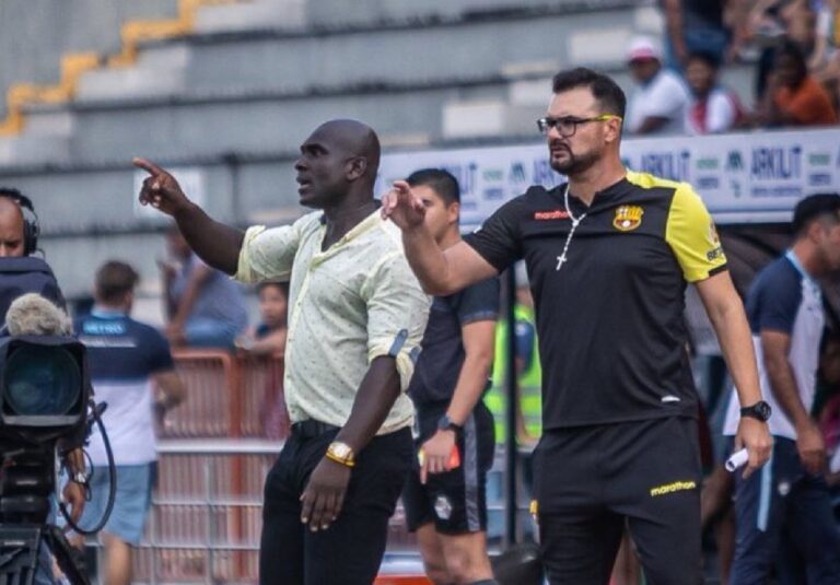 Segundo Castillo dejó de ser entrenador de BSC: Pablo Trobbiani dirigirá ante Mushuc Runa