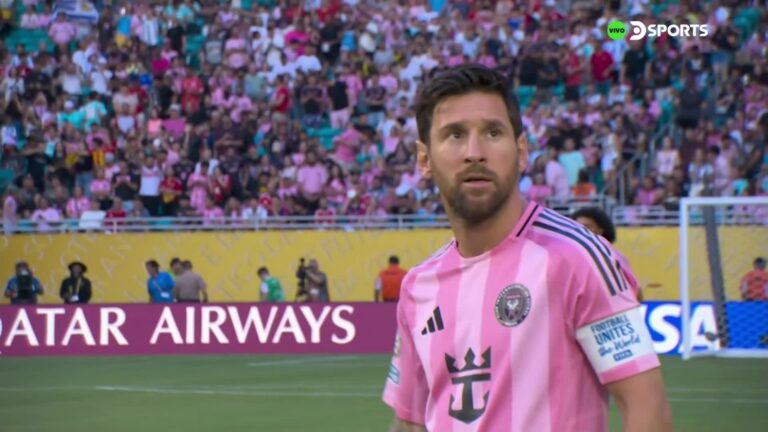 (VIDEO) ESTILO NBA: Así fue la nueva forma de saltar al campo en el Mundial de Clubes