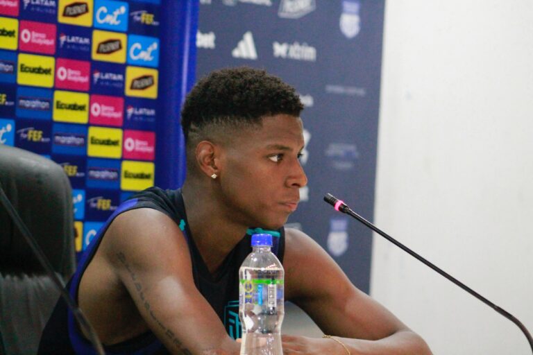 (VIDEO) Nilson Angulo: “Defensivamente estamos muy fuertes”