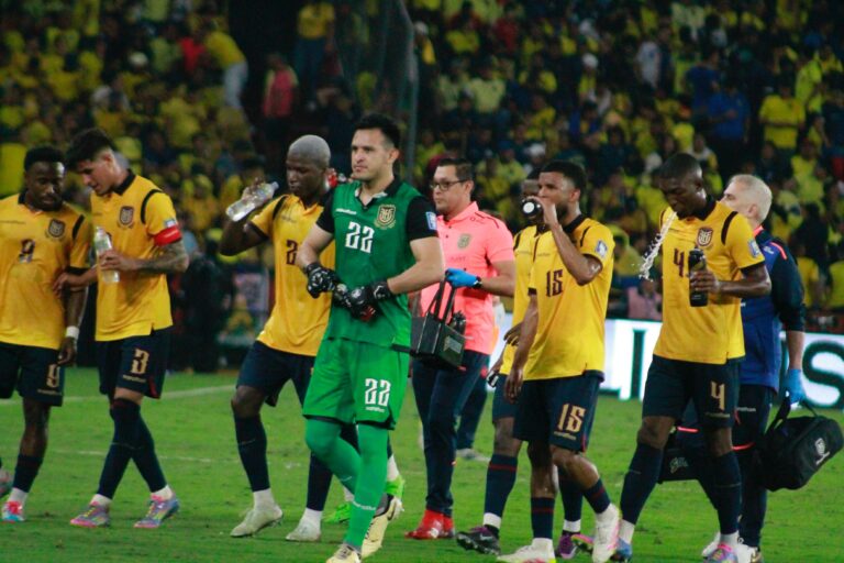 Fecha 15 y 16: Dos ecuatorianos en el 11 ideal de la CONMEBOL en las Eliminatorias