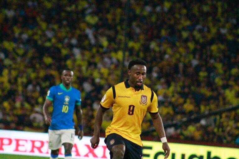 Blackburn Rovers tendría en la mira a John Yeboah