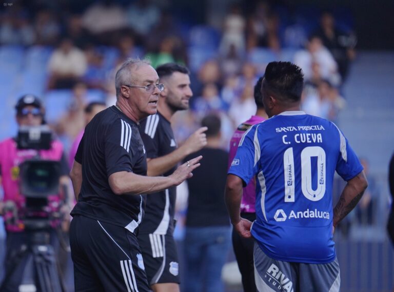 Jorge Célico no seguirá como entrenador de Emelec