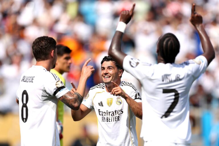 (VIDEO) CON UNO MENOS: Real Madrid venció al Pachuca