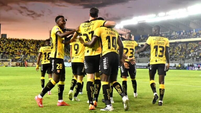 SIN RIVERO: El posible 11 de BSC para recibir al Manta en el Monumental