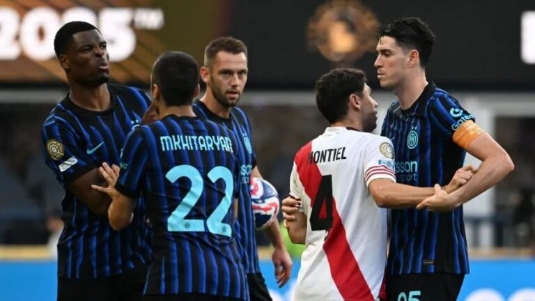 El mensaje de Dumfries tras el cruce con Acuña y ¿una picante indirecta a los hinchas de River?