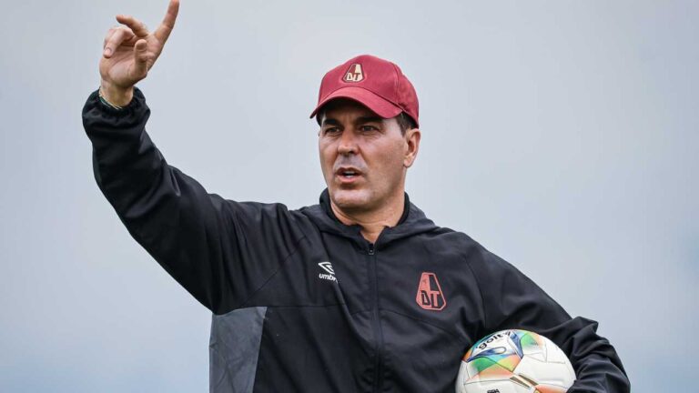 Reportan que Ismael Rescalvo tiene una oferta formal de BSC