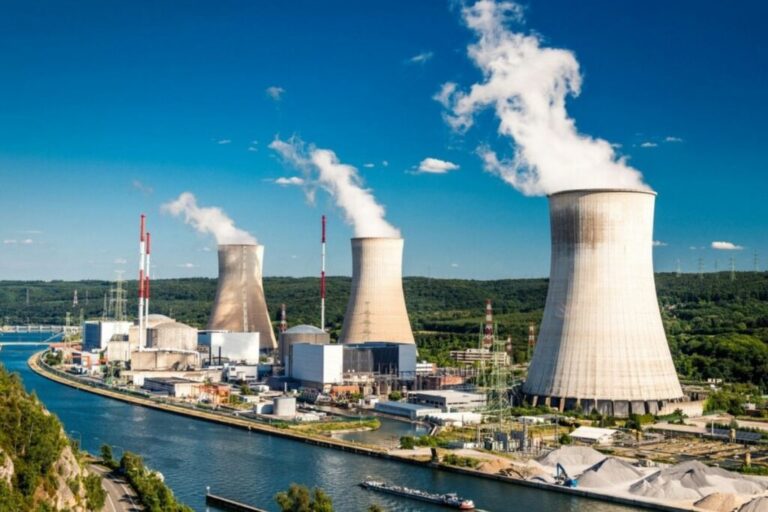 Ecuador se prepara para incorporar energía nuclear en su matriz energética