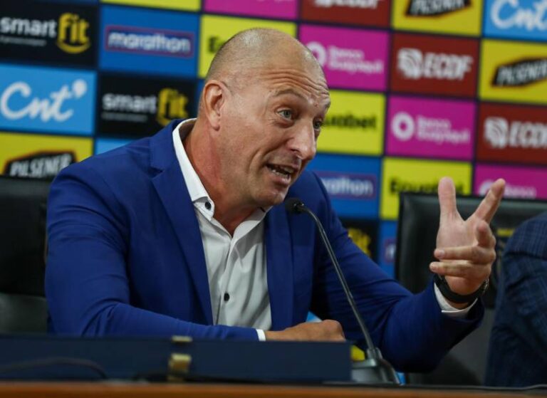 Pitana reconoce el mal momento del arbitraje ecuatoriano: “No hemos sido precisos…”