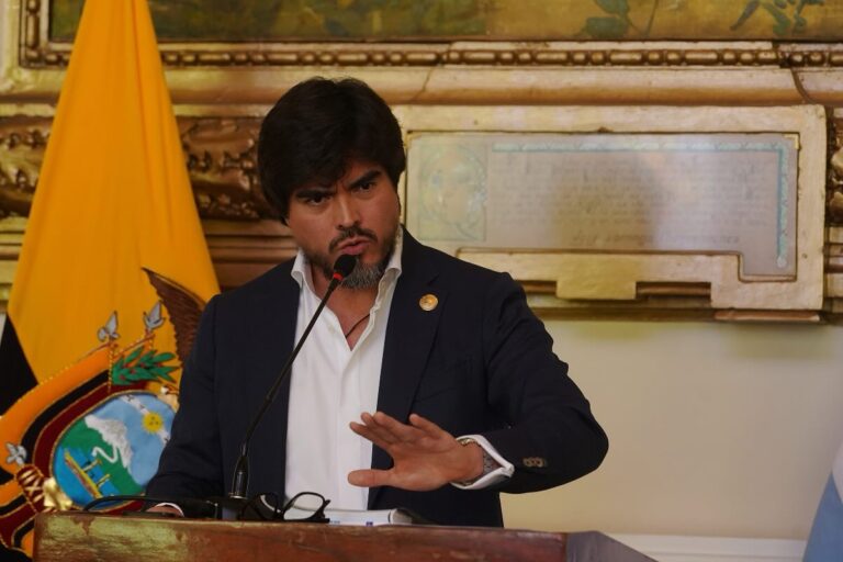 José De La Gasca renuncia al Ministerio de Gobierno