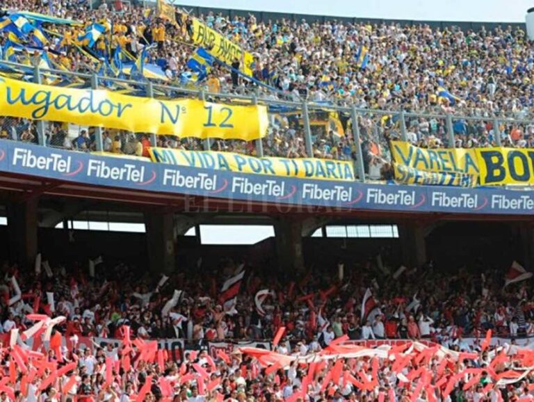 Es oficial: vuelve el público visitante al fútbol argentino