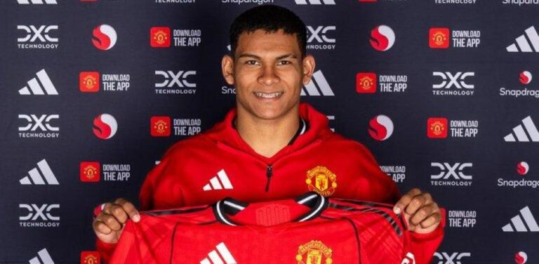 OFICIAL: Manchester United anuncia a Diego León