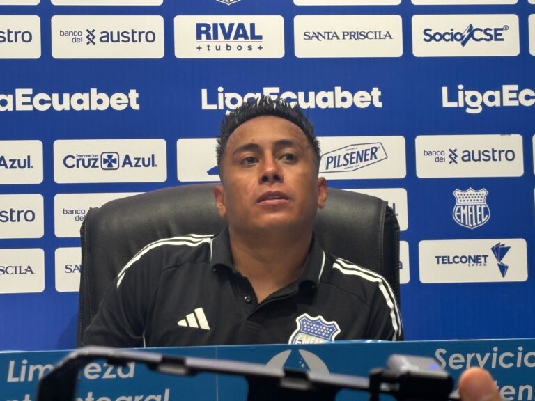 Cueva: “Fue importante ganar. Es un momento duro para el club… no es fácil jugar en Emelec”