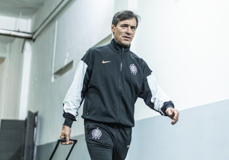 (VIDEO) NASUTI NO SEGUIRÁ: Emelec se contactó con Fabián Bustos