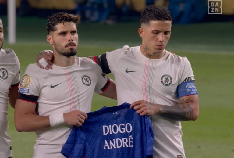 (VIDEO) El conmovedor gesto de Pedro Neto a Diogo Jota y André Silva en el Mundial de Clubes