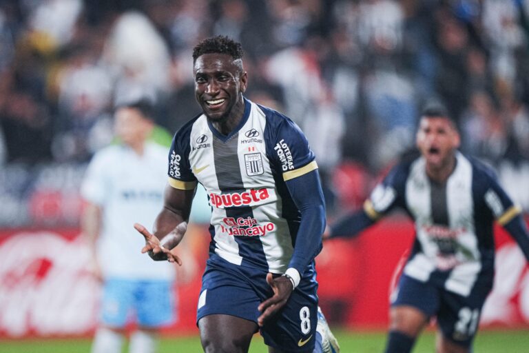 (VIDEO) ‘Picó’ en la Sudamericana: Eryc Castillo anotó con Alianza Lima