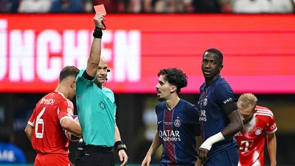 Willian Pacho solo se perdería la semifinal: podría estar en la final si PSG avanza