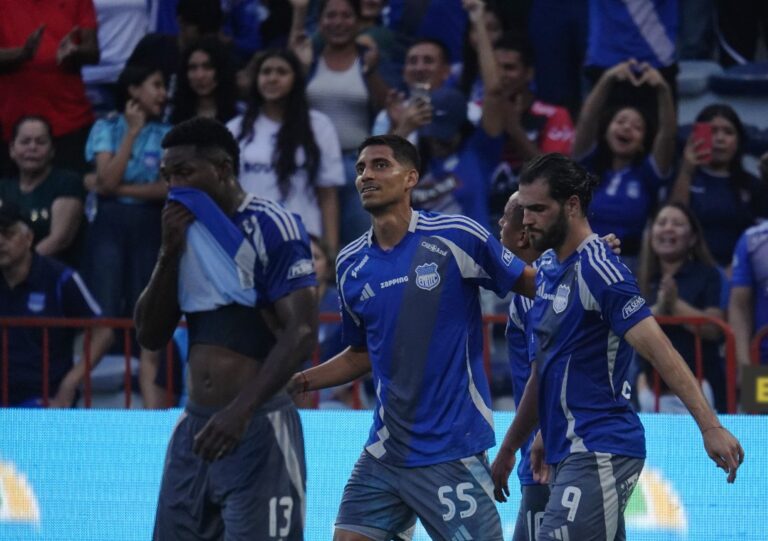 DOS TENTATIVAS: este sería el once de Emelec para enfrentar a Mushuc Runa