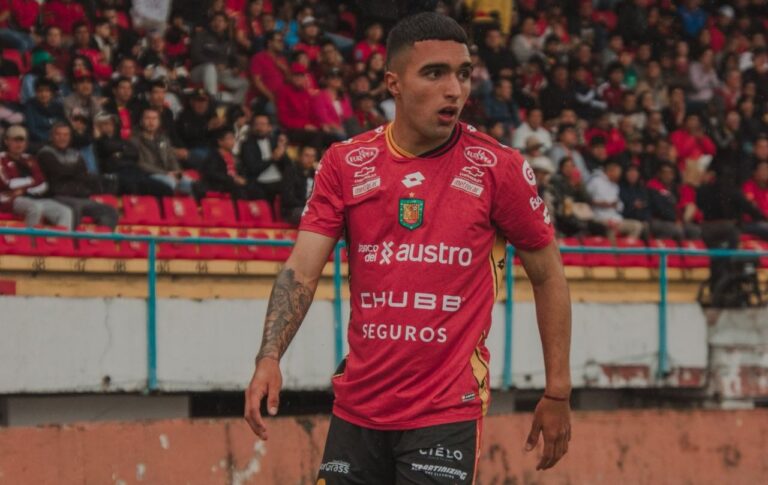 Agustín Venezia se despidió del Deportivo Cuenca: “Siempre estarán en mi corazón”