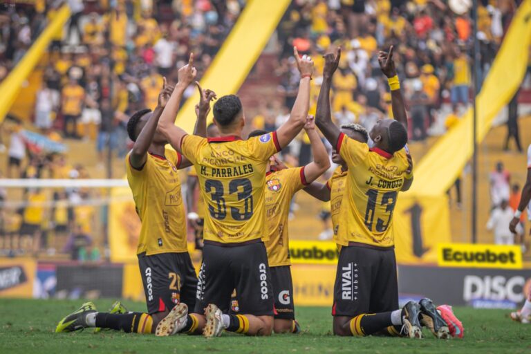 Noticia Banco Guayaquil // Tras los incidentes en el BSC vs Libertad: El Monumental fue sancionado con una fecha sin público