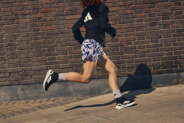 Tecnología, salud y rendimiento: por qué tus zapatos importan al correr