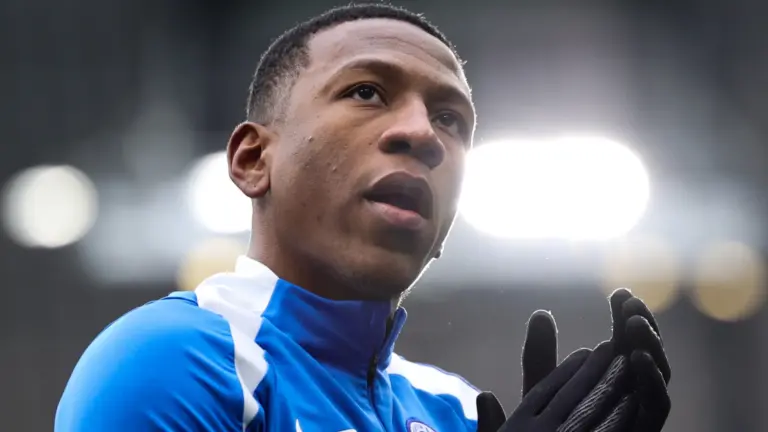 Pervis Estupiñán viajará esta semana a Italia: firmará un contrato de 5 años con el Milan
