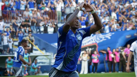 (VIDEO) Jaime Ayoví lanza crítica al periodismo deportivo y llama a corregir errores en Emelec