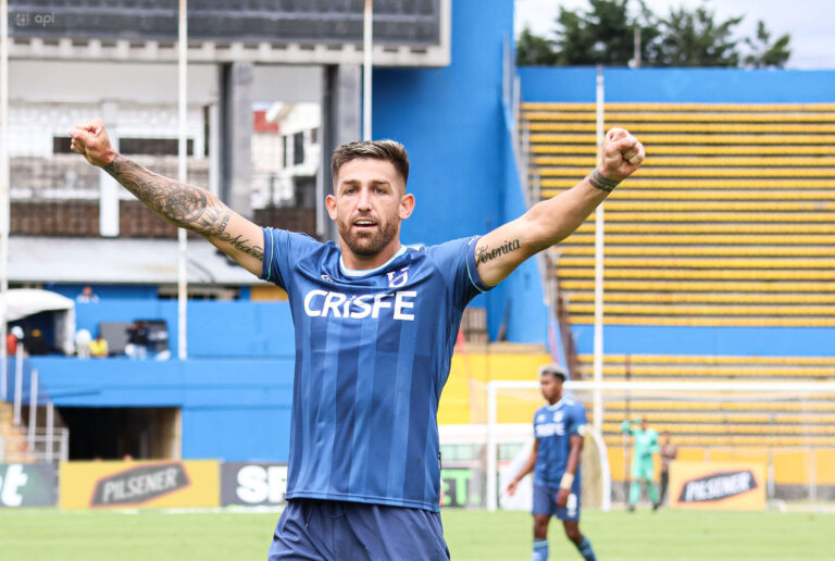(VIDEO) EL TRENCITO JUGÓ AL TENIS: Católica goleó a Aucas por 6-2 en el Atahualpa