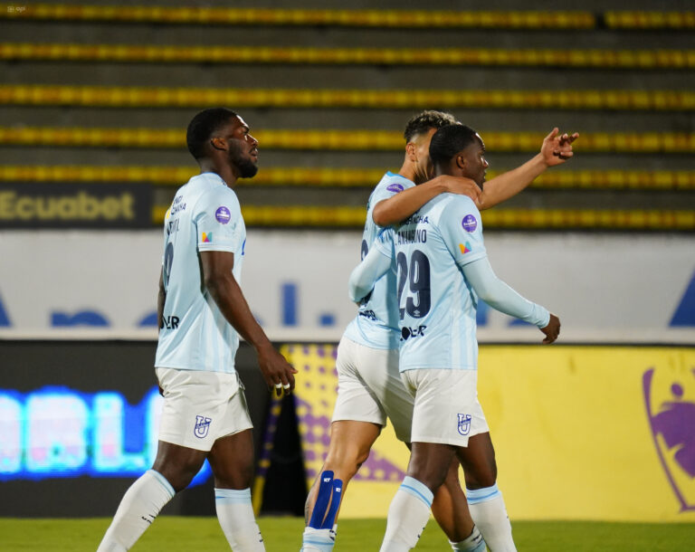 (VIDEO) EN EL TOP 6: U. Católica ganó al Técnico U en el Atahualpa