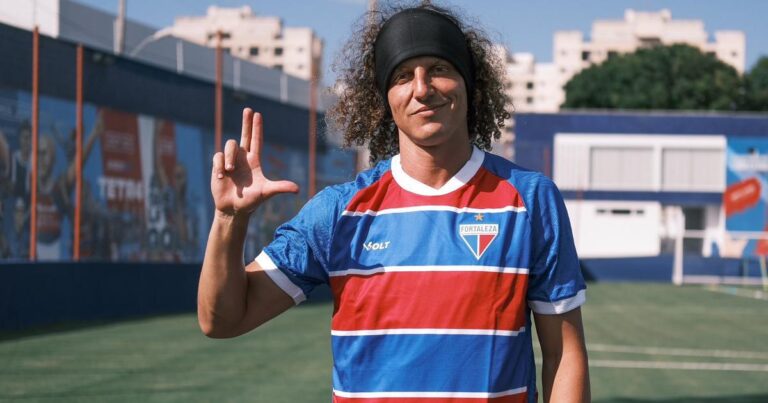 David Luiz rescindió con Fortaleza y su futuro estaría en Chipre