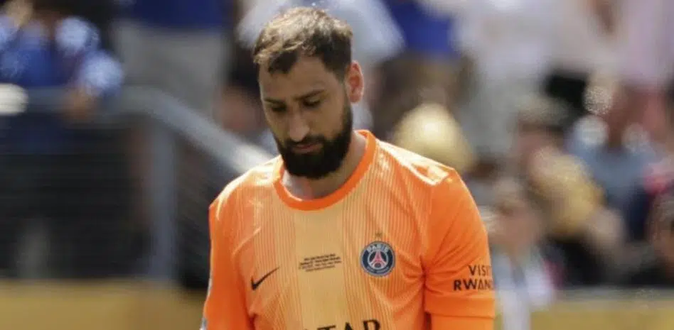 Otro giro de guion radical para Donnarumma