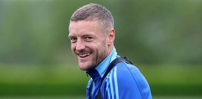 Jamie Vardy quiere jugar hasta los 40: tres equipos en busca de su fichaje