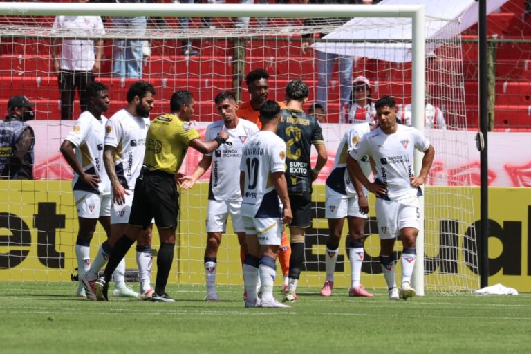 (VIDEO) ¡EN LA ÚLTIMA JUGADA! LDU rescató el empate en casa ante el Manta
