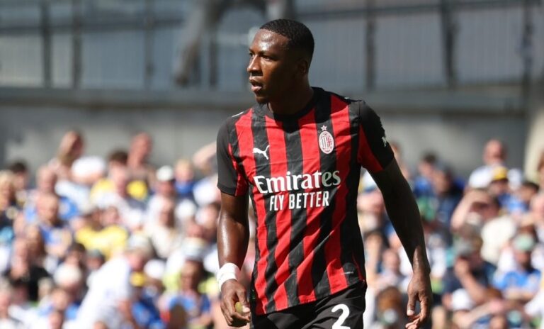 (VIDEO) Jugada de equipo: Pervis participó en el primer gol del Milan en amistoso