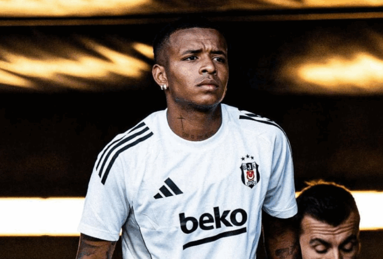No la pasa bien en el Besiktas: Keny Arroyo es criticado en Turquía