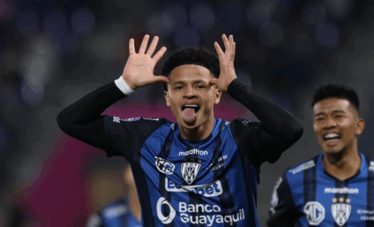 Wolfsburgo negocia con IDV por el fichaje de Patrik Mercado