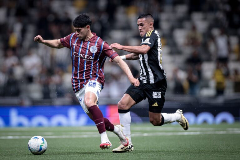(VIDEO) Atlético Mineiro remontó ante Godoy Cruz por los octavos de la Sudamericana