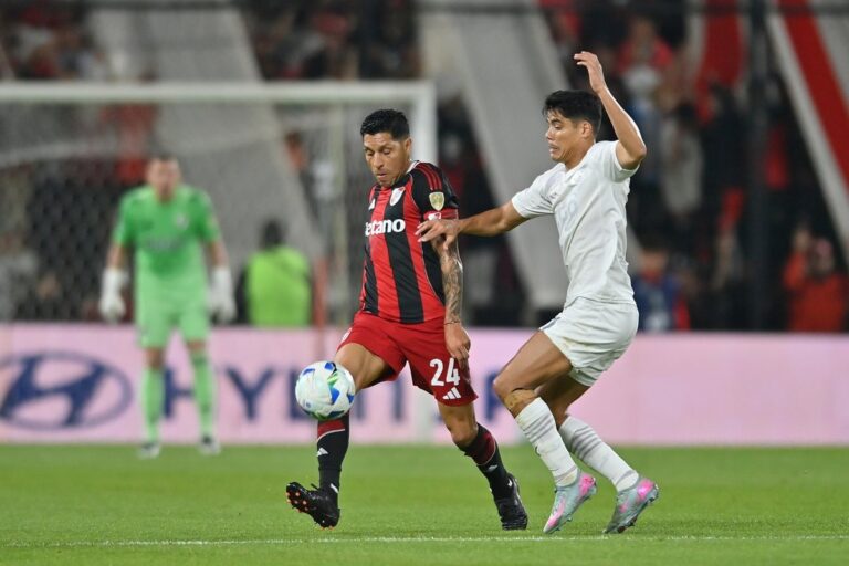 (VIDEO) NO HUBO EMOCIONES: Libertad y River empataron sin goles en la Libertadores