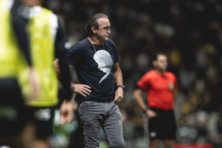 Alan Franco, sin DT: Atlético Mineiro despidió a Cuca