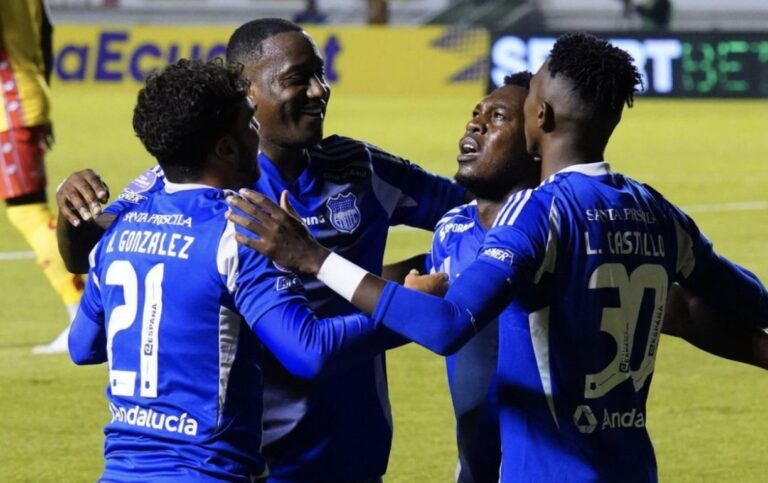 (VIDEO) ¡TRIUNFAZO AZUL! Emelec ganó al Aucas y sueña con el 1er hexagonal
