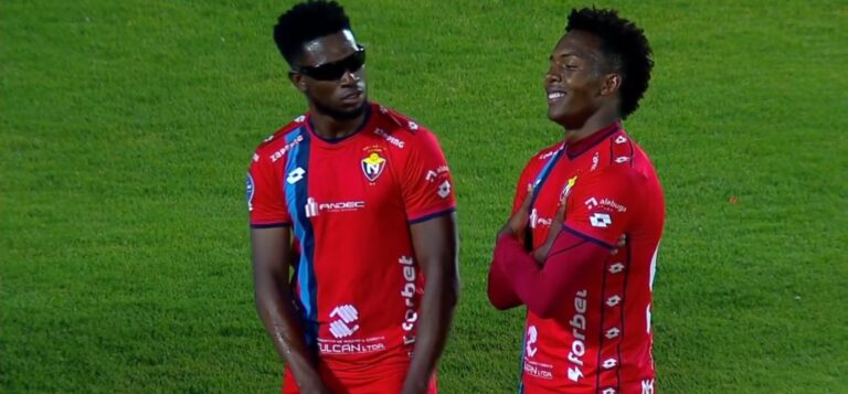 (VIDEO) CON GAFAS: El festejo de Jonathan Borja tras marcarle a BSC