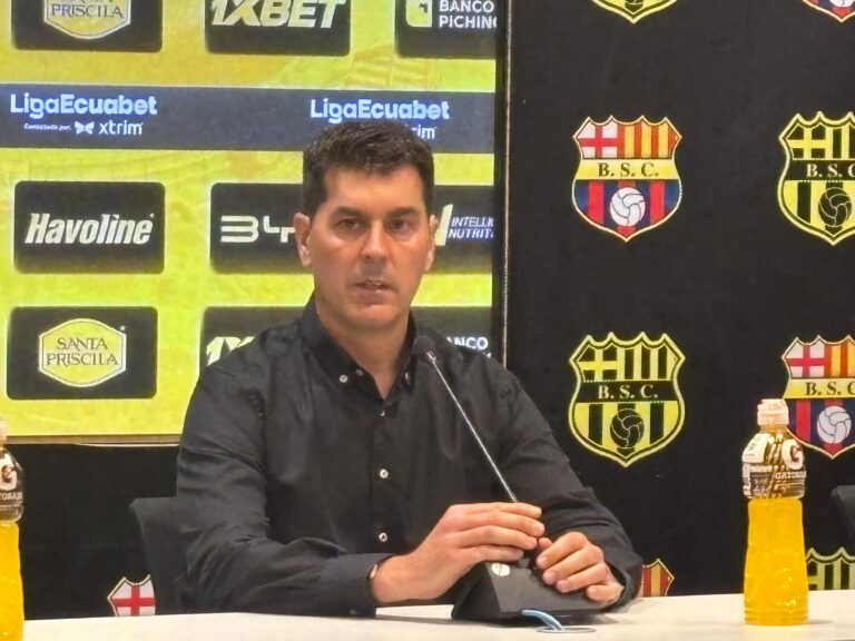 Rescalvo: “Queremos pedirle disculpas a la hinchada”