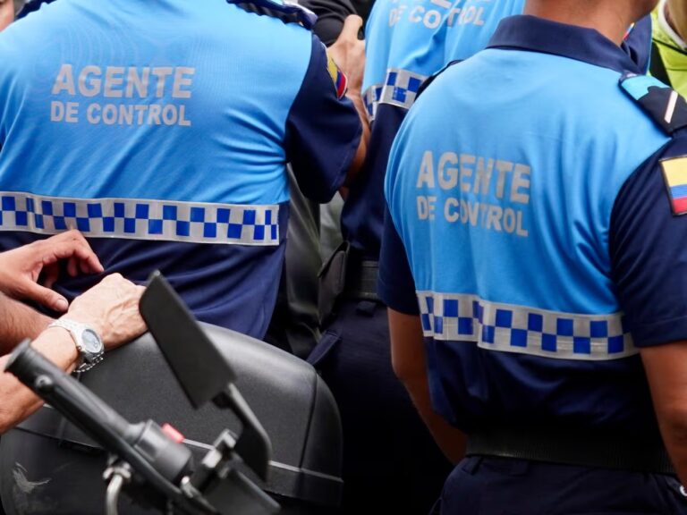 12 agentes de control municipal separados por faltas disciplinarias en Guayaquil