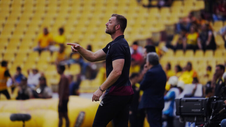 CAMBIO EN VINOTINTO: Grabowski dirigirá este lunes su último partido en el club
