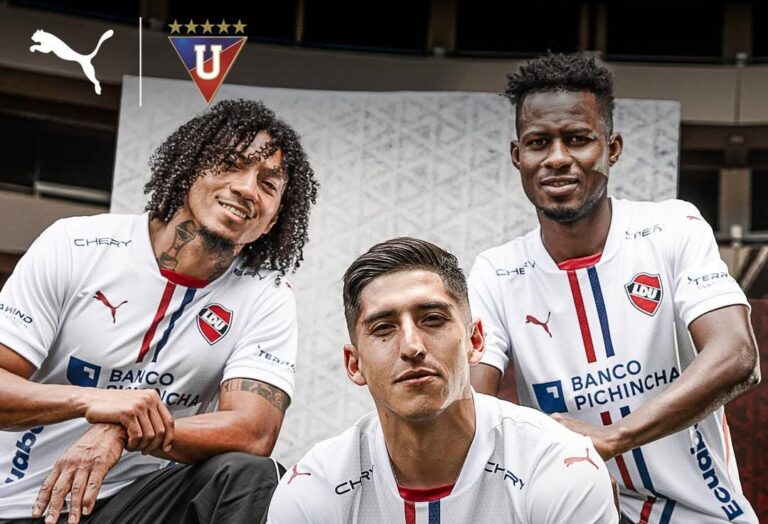 (FOTO) La nueva camiseta de LDU conmemorativa por los 107 años de aniversario