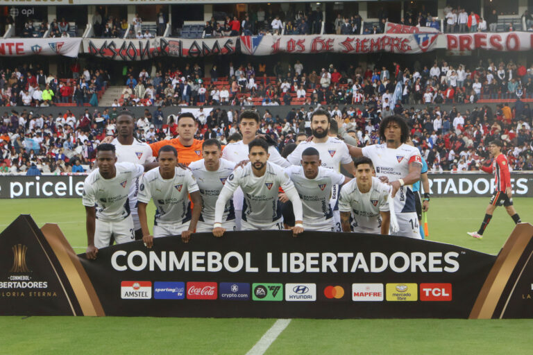 Gonzalo Valle y Bryan Ramírez, figuras de LDU en el equipo de la semana de la Libertadores